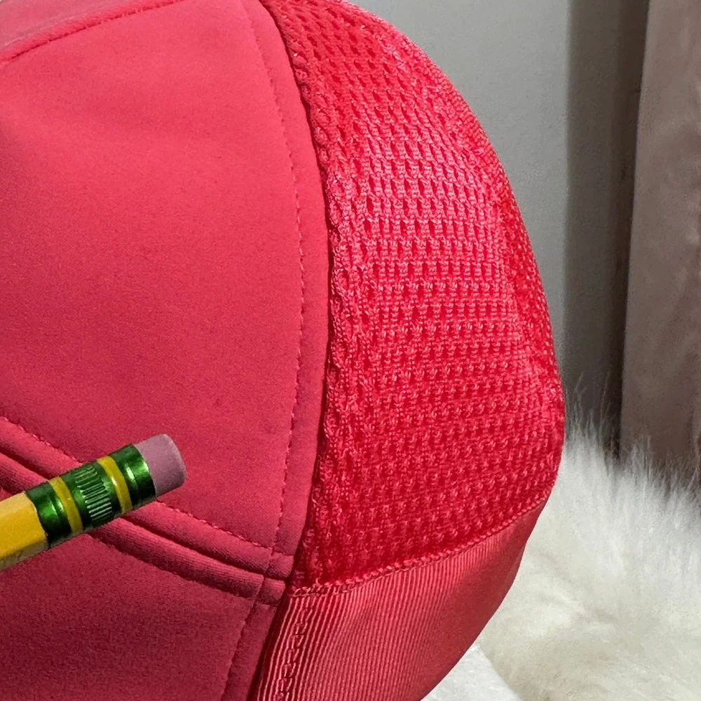 Lululemon neon pink